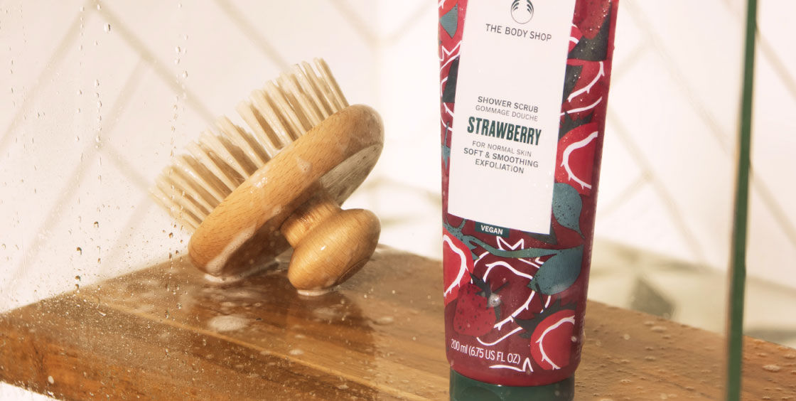 The Body Shop Strawberry Shower Scrub