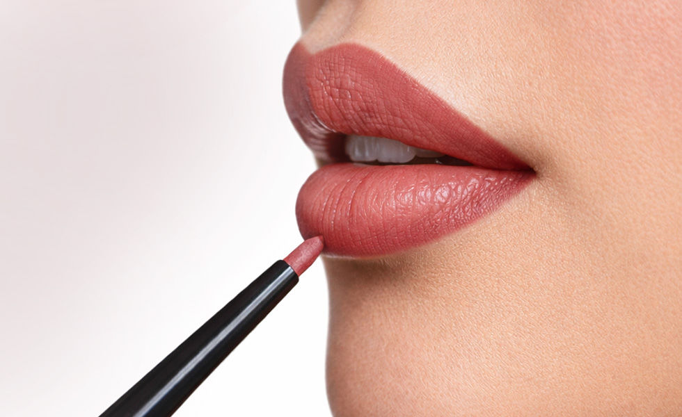 FLiCKA Essential Boundaries Lip Liner - Precision Application on Lips, Creamy Matte Finish