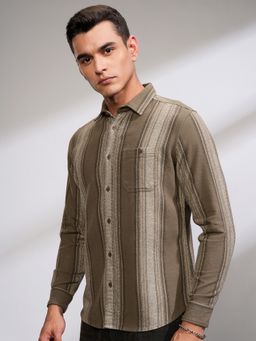 HIGHLANDER - Men Slim Fit Opaque Striped Casual Khaki Shirt