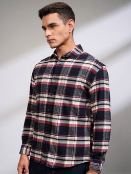 HIGHLANDER - Men Flannel Checked Relaxed Navy Blue Shirt