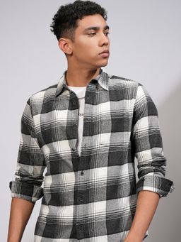 HIGHLANDER - Men Grindle Flannel Black Checked Casual Shirt