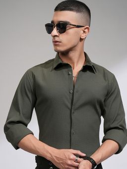 HIGHLANDER - Men Slim Fit Opaque Casual Olive Shirt