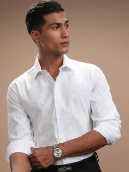 HIGHLANDER - Men Slim Fit Opaque Casual White Shirt