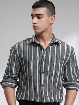 HIGHLANDER - Men Dobby Stripes Regular Fit Black Shirt