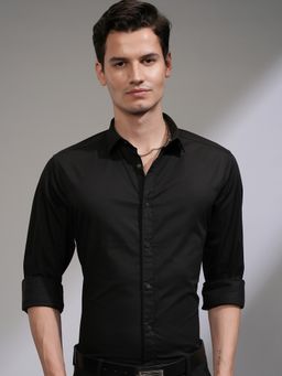 HIGHLANDER - Men Solid Casula Slim Fit Shirt Black Shirt