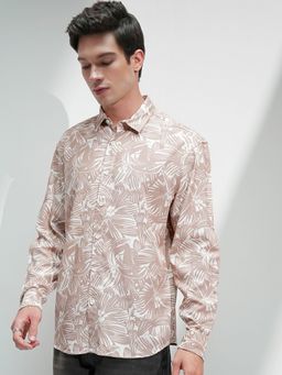 HIGHLANDER - Men Relaxed Fit Floral Printed Spread Collar Brown Shirt