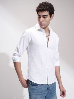HIGHLANDER - Men White Cutaway Collar Slim Fit Casual Cotton Shirt