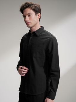 HIGHLANDER - Men Regular Fit Cotton Dobby Casual Black Shirt