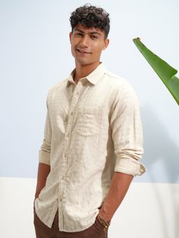 HIGHLANDER - Men Spread Collar Slim Fit Beige Shirt