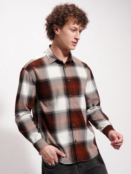 HIGHLANDER - Men Multicolour Checked Spread Collar Cotton Relaxed Fit Shirt