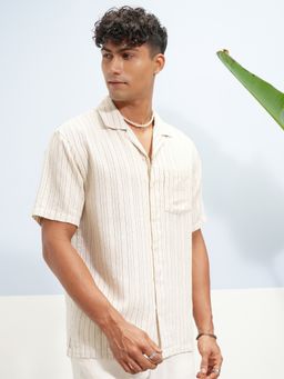 HIGHLANDER - Men Striped Spread Collar Relaxed Fit Beige Shirt