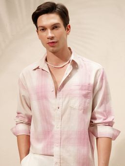 HIGHLANDER - Men's Pink Relaxed Fit Checked Spread Collar Cotton Shirt