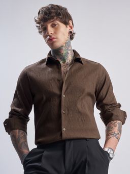 HIGHLANDER - Men's Brown Solid Spread Collar Casual Shirt