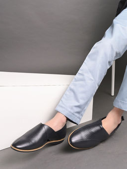 Carlton London - Black Slip On Round Toe Men Casual Loafers