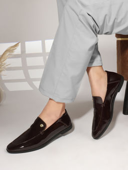 Carlton London - Burgundy Solid Slip-On Women Loafers