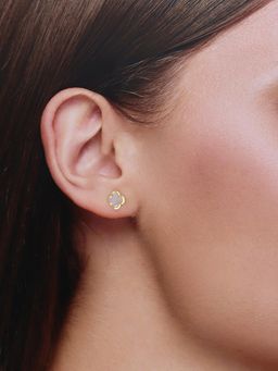 Kai Jewel - Sterling Peach Minimalistic Clover Stud Earrings