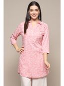 Pink color option, Currently selected