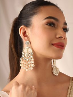 Priyaasi - Pearl and Kundan Floral Design Earrings