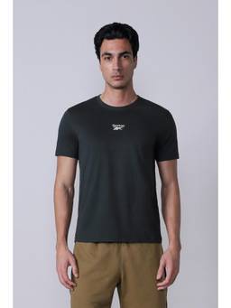 Reebok - Men Black Solid/Plain Cotton Blend T-Shirt
