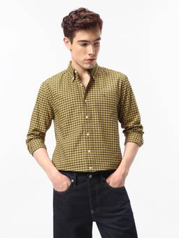 Tommy Hilfiger - Men Yellow Checks Cotton Shirt