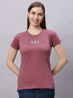 Quira - Women Printed Regular Fit Mauve T-Shirt