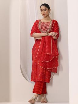 Libas - Red Bandhani Printed Straight Kurta with Pant & Chiffon Dupatta (Set of 3)
