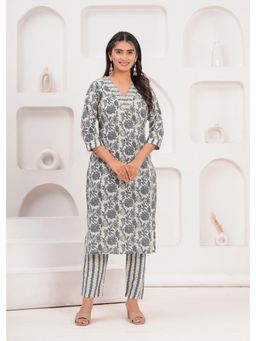 Kipek - Womens Grey Cotton Floral Printed Straight Kurta with Pant (Set of 2)