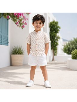 The Magic Wand - Cream Cotton Half Sleeves Floral Printed Shirt