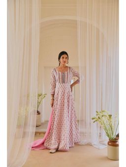 Karaj Jaipur - Women Cotton White Anarkali Kurta with Pant and Dupatta