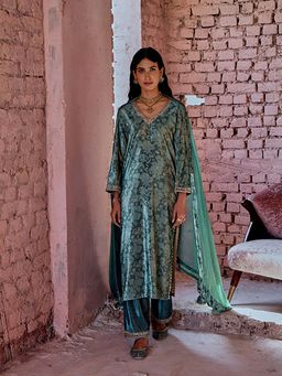 Karaj Jaipur - Women Silk Blend Blue Kurta with Pant and Dupatta