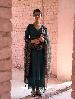 Karaj Jaipur - Women Chanderi Teal Kurta with Pant and Dupatta