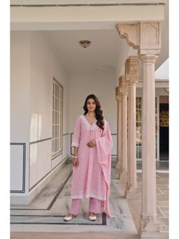 Karaj Jaipur - Women Cotton Pink Kurta with Pant and Dupatta