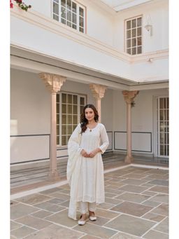 Karaj Jaipur - Women Cotton Cream Kurta with Pant and Dupatta