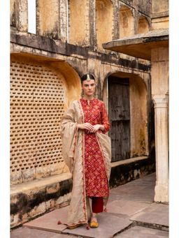 Karaj Jaipur - Women Chanderi Red Kurta with Pant and Dupatta
