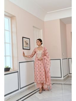 Karaj Jaipur - Women Chanderi Pink Kurta with Pant and Dupatta