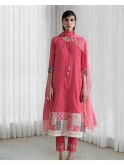 MANDIRA WIRK - Women Mulmul Pink Kurta with Pant and Dupatta