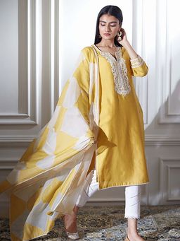 MANDIRA WIRK - Women Chanderi Yellow Kurta with Pant and Dupatta