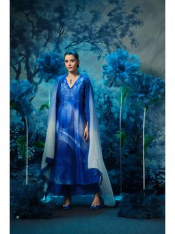 MANDIRA WIRK - Women Chanderi Blue Kurta with Pant and Dupatta