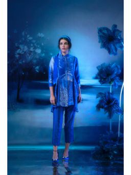 MANDIRA WIRK - Women Chanderi Indigo Tunic with Pant