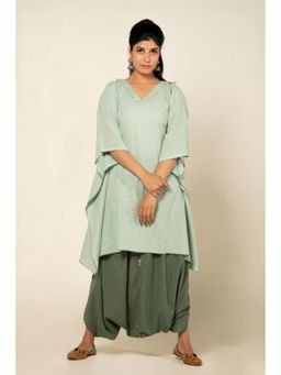 OMAANA - Women Chanderi Green Kurta with Dhoti