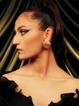 BaalaJewels - Gold Sunlit Sphere Studs