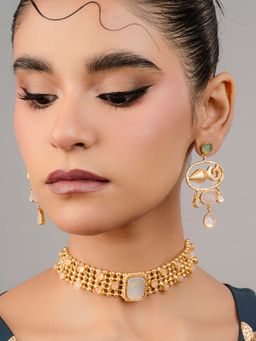 BaalaJewels - Pink Chain Choker