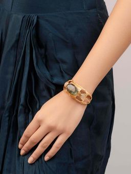 BaalaJewels - Olive Scarlet Bracelet