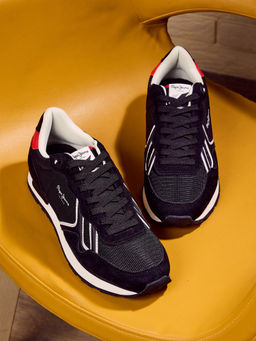 Pepe Jeans - Black Retro Anti-Skid Sneakers