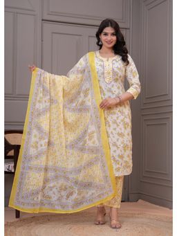 Meeranshi - Yellow Floral Printed Straight Kurta With Pant And Dupatta (Set of 3)