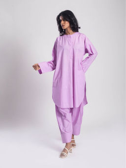 Avaha - Women Yati Pathani Kurta with Salwar (Set of 2)