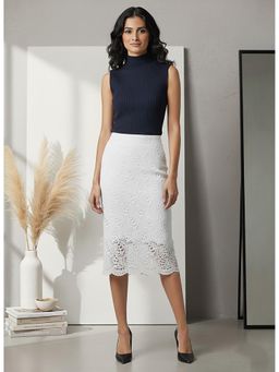 AAREIN - White Lace Midi Skirt