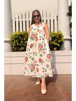 Studio Rabha - Gul A Line White Maxi Dress