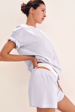 H&M - Women White Printed Pyjamas T-Shirt And Short