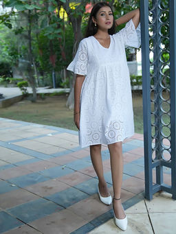 Veeralda - Cotton Eyelet Tier Ladies Short Knee Length Dress